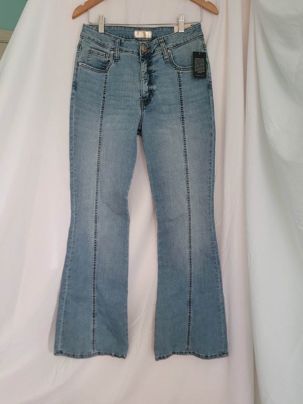 Kut from the Kloth Ana Fab Ab Super Flare Jeans Women's 6 High Rise Blue NWT